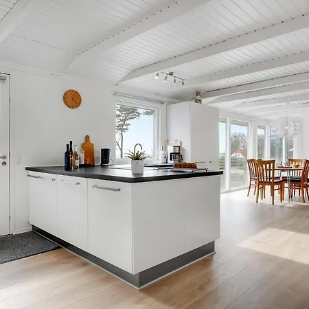 3 Bedroom Cozy In Holiday home Ebeltoft