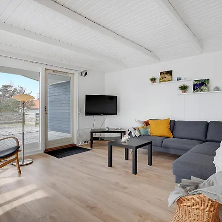 3 Bedroom Cozy In Ebeltoft
